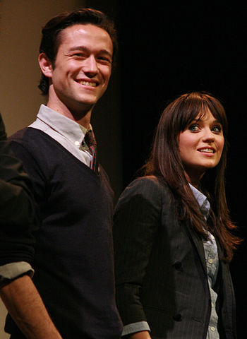 English: Joseph Gordon-Levitt and Zooey Descha...